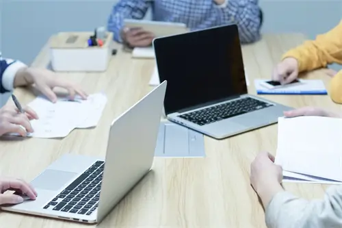 刚果(布)那边的人到贵州旅游的一周旅游攻略